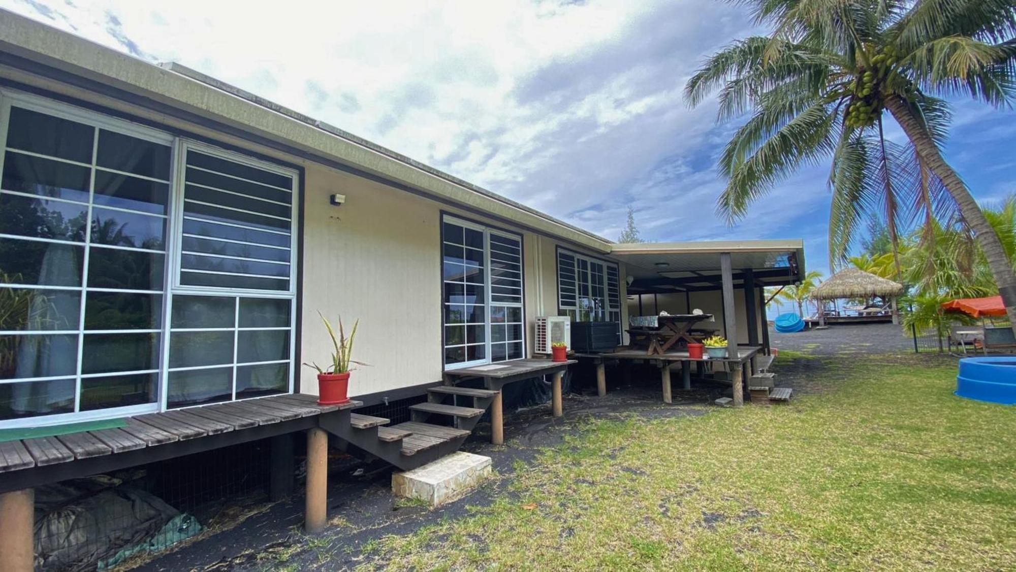 Tahiti - Bungalow Taharuu Surf Piti Villa Papara Buitenkant foto