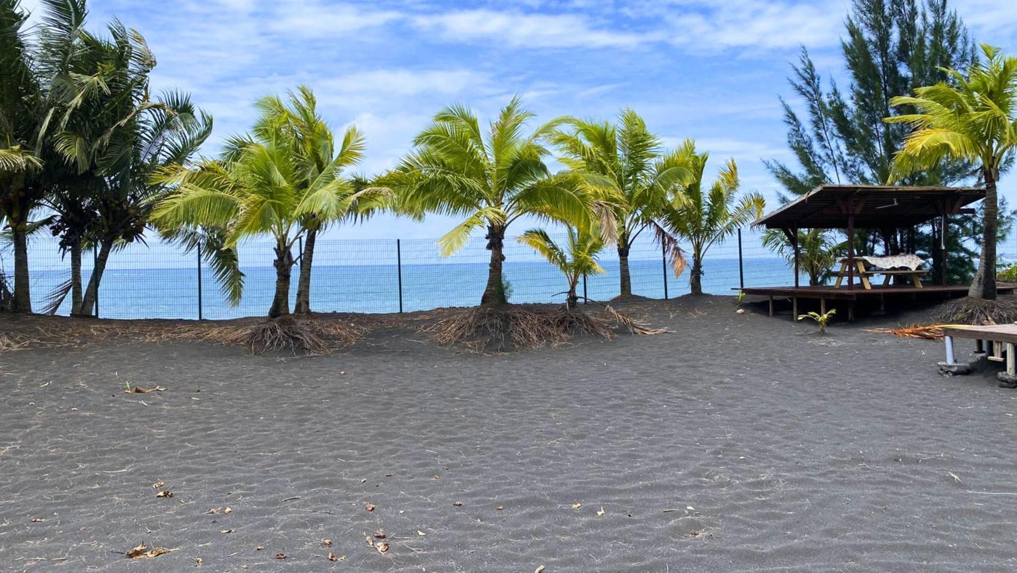 Tahiti - Bungalow Taharuu Surf Piti Villa Papara Buitenkant foto